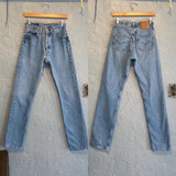 Vintage Lightwash Women’s 501 Levi’s Jeans “25 “26