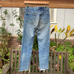 Vintage 1990’s Levi’s Jeans 27” 28” #2951