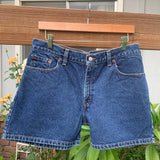 Vintage 1990’s Denim Levi’s Hemmed Shorts 32” 33” #2731