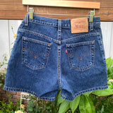 Vintage 1990’s Levi’s Hemmed Shorts 28” 29” #2718