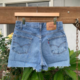 Vintage 1990’s 550 Levi’s Cutoff Shorts 30” 31” #2674