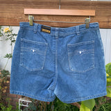 Vintage 1980’s Levi’s Hemmed Shorts 32” 33” #2805