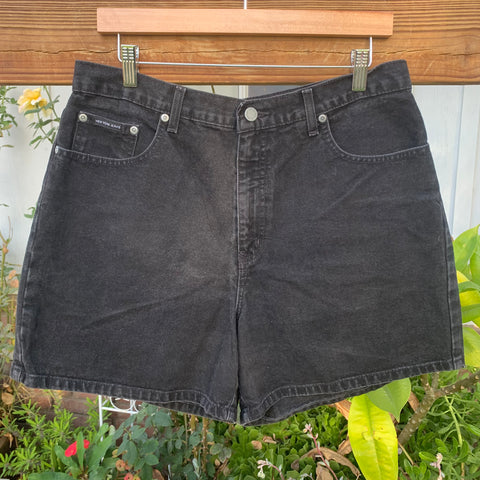 Vintage 1990’s Hemmed Levi’s Shorts 32” 33” #2826