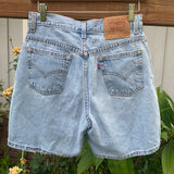 Vintage 1990’s Levi’s Hemmed Shorts 26” 27” #2728