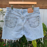 Vintage 505 Levi’s Cutoff Shorts 34” 35” #2807