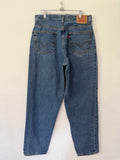 Early Y2K 560 Levi’s Jeans (32 Waist) #3370