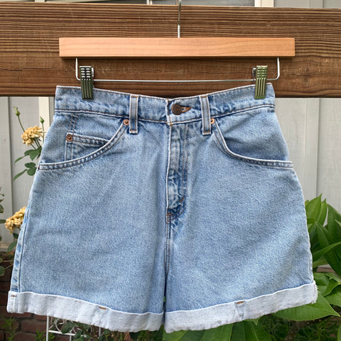 Vintage 1990’s Cuffed Levi’s Shorts 24” 25” #2726