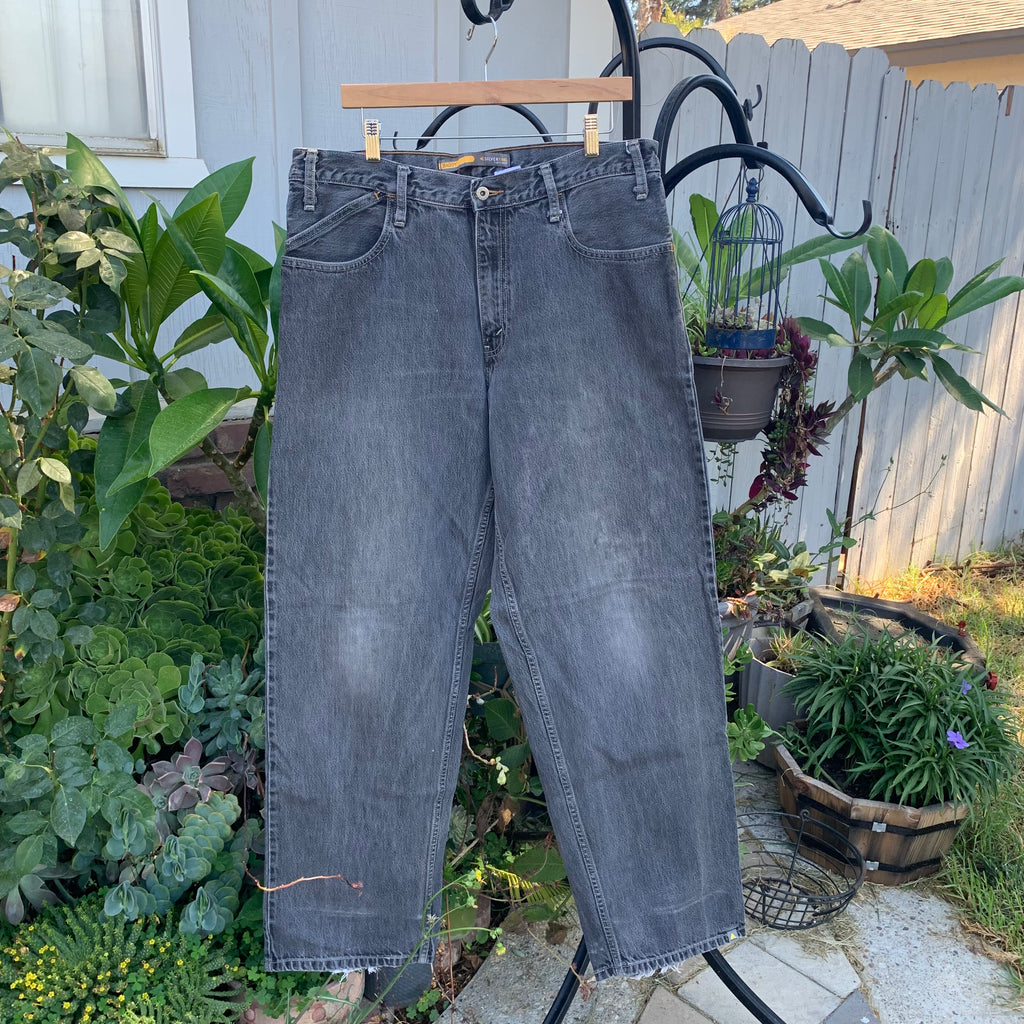 Y2K Baggy SilverTab Levi's Jeans 34” 35” #2526 – AllVintageDenim Y2K Baggy SilverTab Levi's Jeans 34” 35” #2526 – AllVintageDenim