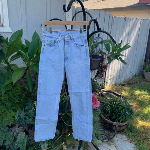 Vintage 1990’s Lightwash Levi’s 501 Jeans 26” 27” #2530