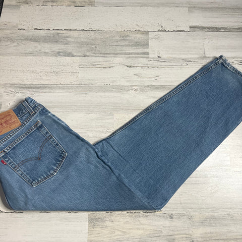 Vintage 560 Levi’s Jeans 32” 33” #2344