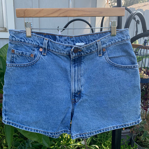 Shorts Vintage 1990’s 551 Levi’s Hemmed Shorts 31” 32” #2628