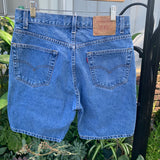 Vintage 1990’s 505 Levi’s Hemmed shorts 30” 31” # 2641