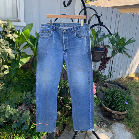 Levis 2517 on sale