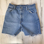 Vintage 90’s 550 Cutoff Levi’s Shorts “26 “27 #739