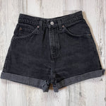 Vintage 1990’s Levi’s Hemmed Shorts “25 “26 #879