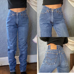 Vintage 512 Medium Wash Levi’s Jeans “25 “26