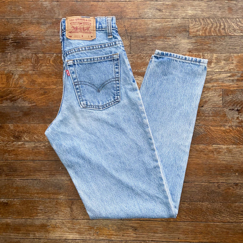 Vintage 550 Levi’s Jeans “23 “24