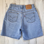 Vintage 90’s Hemmed Levi’s Shorts “26 “27 #714