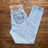 Vintage 521 Lightwash Levi’s Jeans “26 “27