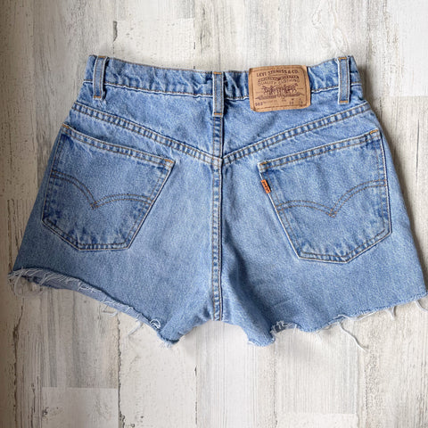 Vintage 562 Levi’s Cutoff Shorts “25 “26