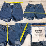 Vintage 1990’s Levi’s Hemmed Shorts 25” 26” #1709