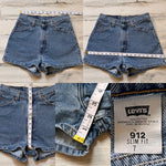 Vintage 1990’s 912 Levi’s Hemmed Shorts 25” 26” #1525