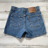 Vintage Levi’s Hemmed Shorts “26 “27 #1010