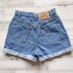 Vintage 90’s 954’s Levi’s Hemmed Shorts 27” 28”