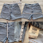Vintage 37952” Levi’s Shorts “28 “29 #698