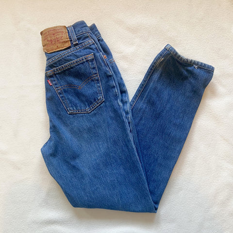 Vintage 17501 Medium Wash Levi’s Jeans “22