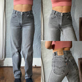 Vintage Student Fit 550 Levi’s Jeans “23 “24 “25