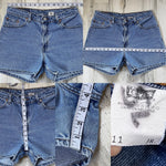 Vintage 1990’s Levis Hemmed Shorts “30 “31 #872