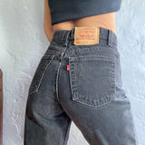 Vintage 90’s Black 550 Levi’s Jeans “26