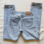 Vintage 90’s Lightwash 501 Levi’s Jeans “25