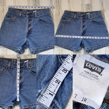 Vintage 1990’s Levi’s Hemmed Shorts “26 #894