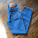 Vintage Medium Wash 550 Levi’s Jeans “25