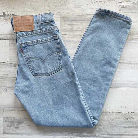Vintage 1990’s 512 Lightwash Levi’s Jeans “26