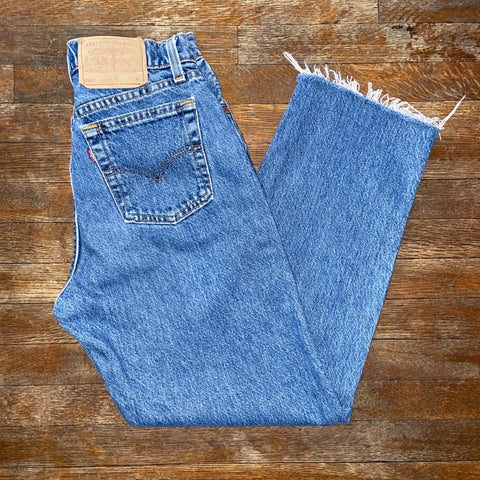 Vintage Medium Wash 560 Levi’s Jeans “25 “26